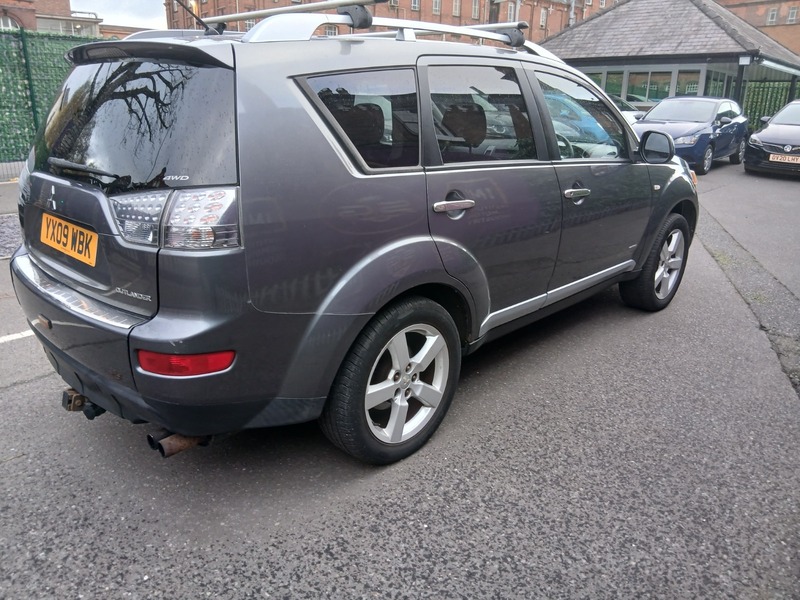 Used Mitsubishi Outlander 2009 for sale - 76445918: Photo 9