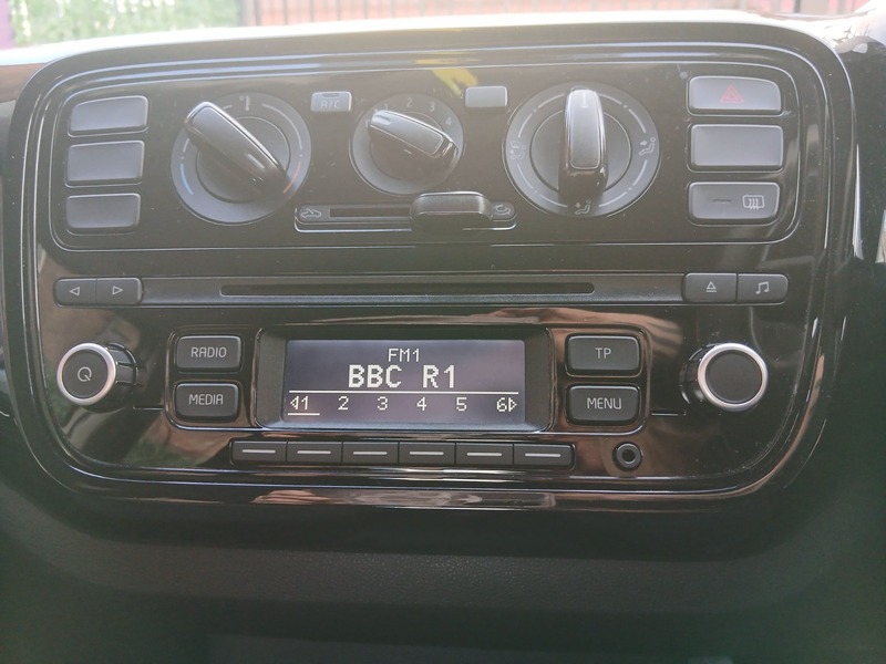 Used Volkswagen up! 2016 for sale - 77236933: Photo 14