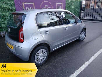 Used Volkswagen up! 2016 for sale - 77236933: Photo