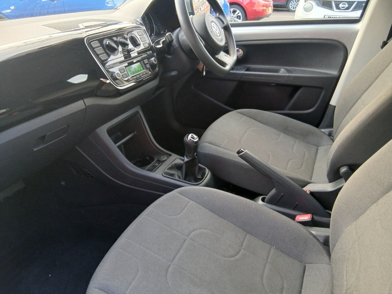 Used Volkswagen up! 2016 for sale - 77236933: Photo 21