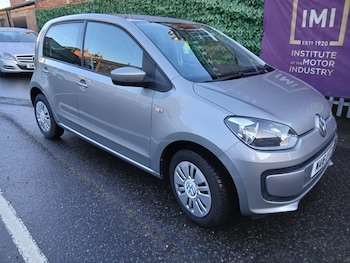 Used Volkswagen up! 2016 for sale - 77236933: Photo