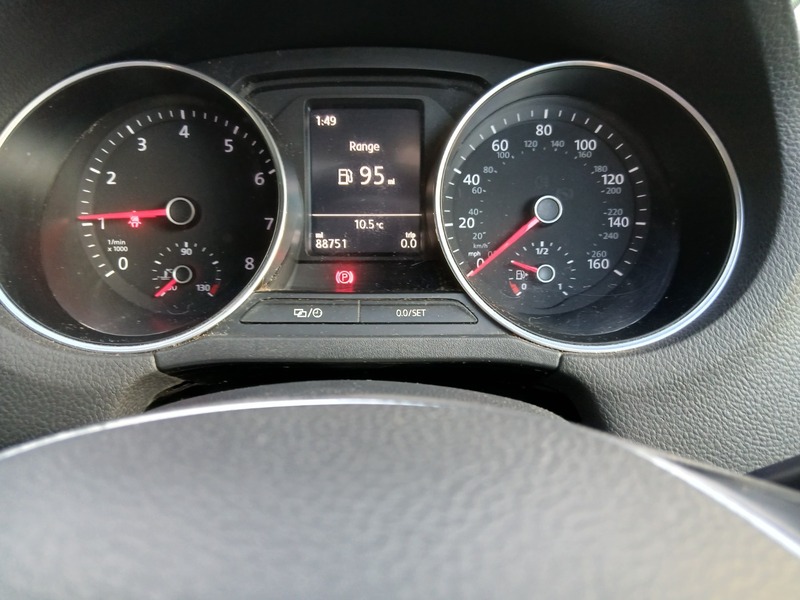 Used Volkswagen Polo 2015 for sale - 77399946: Photo 12