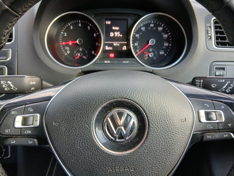 Used Volkswagen Polo 2015 for sale - 77399946: Photo 13