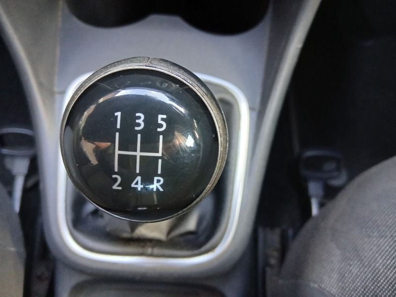 Used Volkswagen Polo 2015 for sale - 77399946: Photo 16