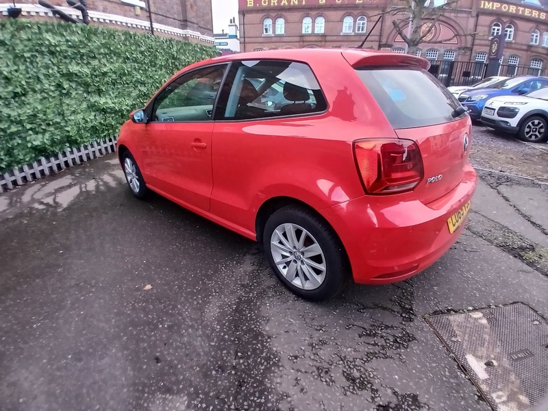 Used Volkswagen Polo 2015 for sale - 77399946: Photo 7
