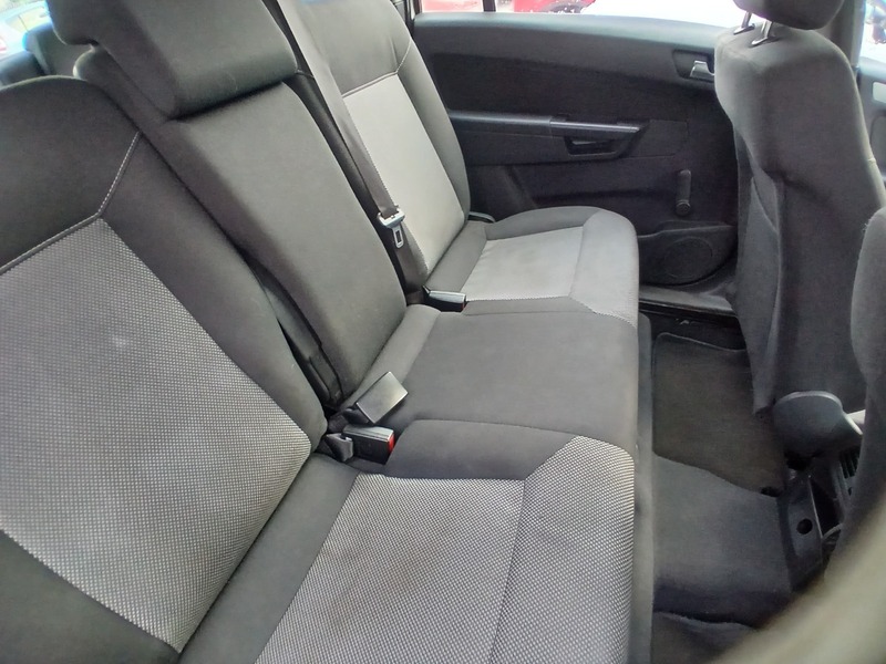 Used Vauxhall Zafira 2010 for sale - 77535661: Photo 23