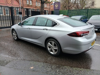 Used Vauxhall Insignia 2018 for sale - 76570739: Photo