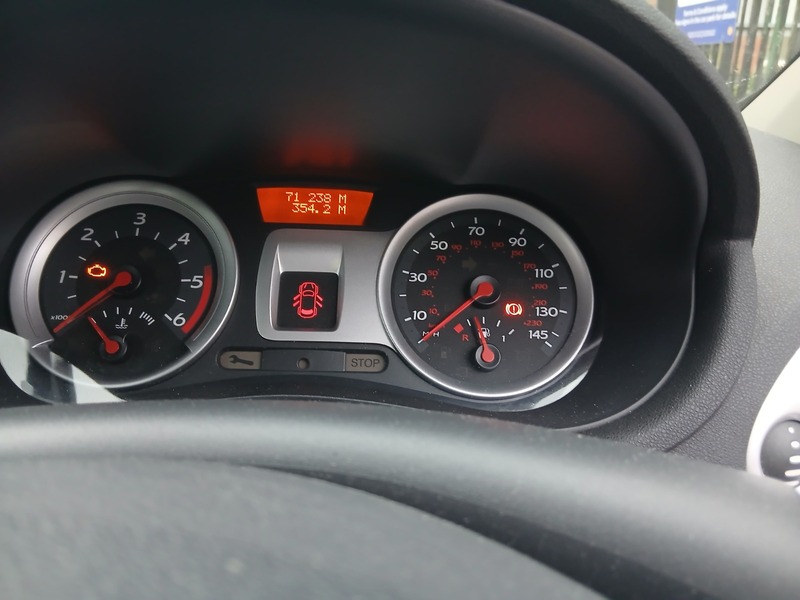 Used Renault Clio 2006 for sale - 76986569: Photo 10