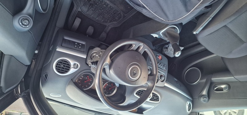 Used Renault Clio 2006 for sale - 76986569: Photo 17