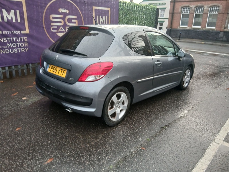 Used Peugeot 207 2011 for sale - 76559717: Photo 2
