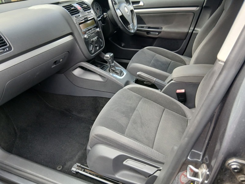 Used Volkswagen Jetta 2009 for sale - 76192758: Photo 10