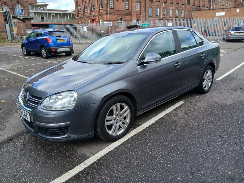 Used Volkswagen Jetta 2009 for sale - 76192758: Photo 3