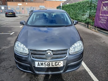 Used Volkswagen Jetta 2009 for sale - 76192758: Photo 4