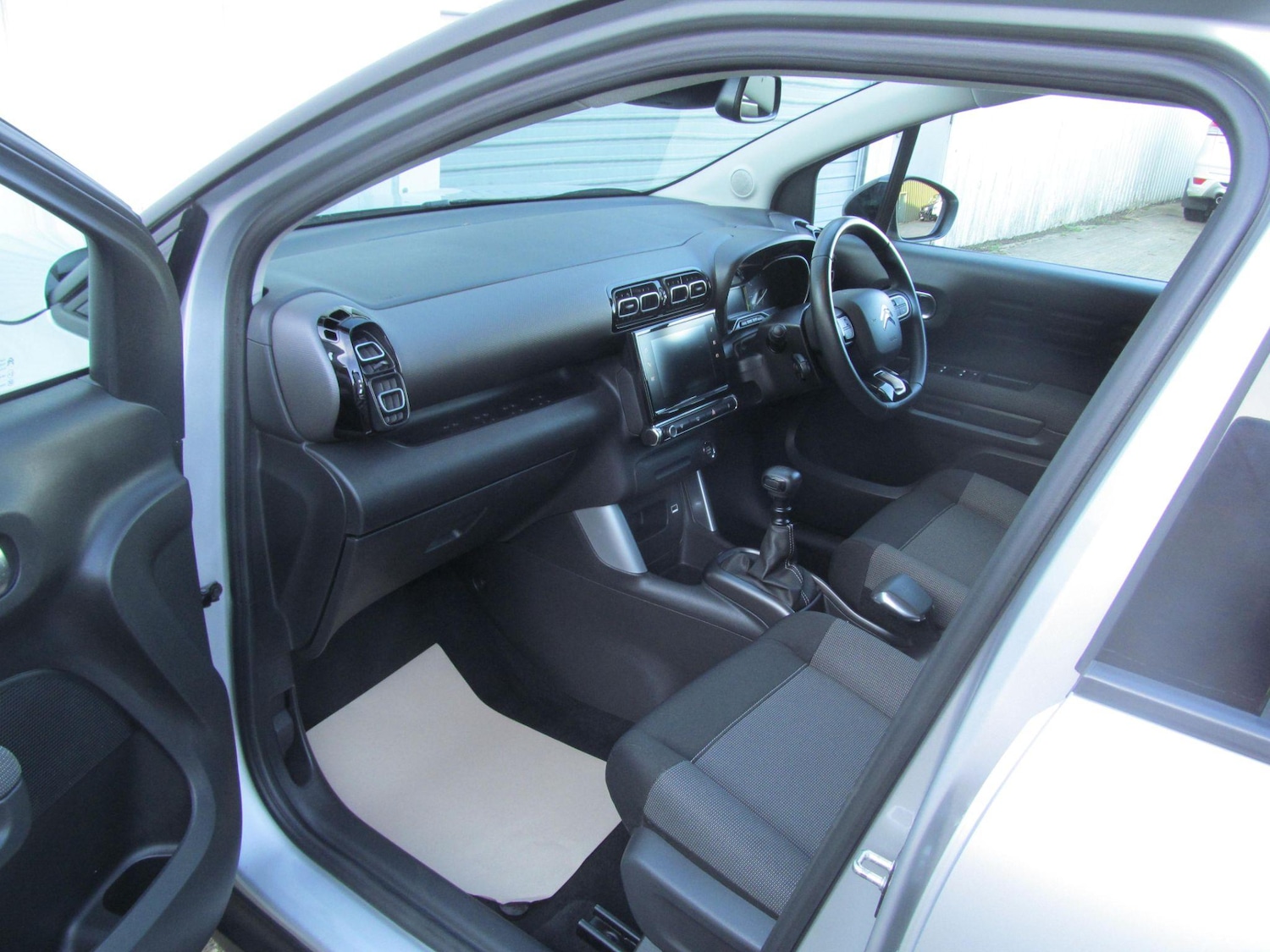 Used Citroen C3 Aircross 2020 for sale - 76993822: Photo 6