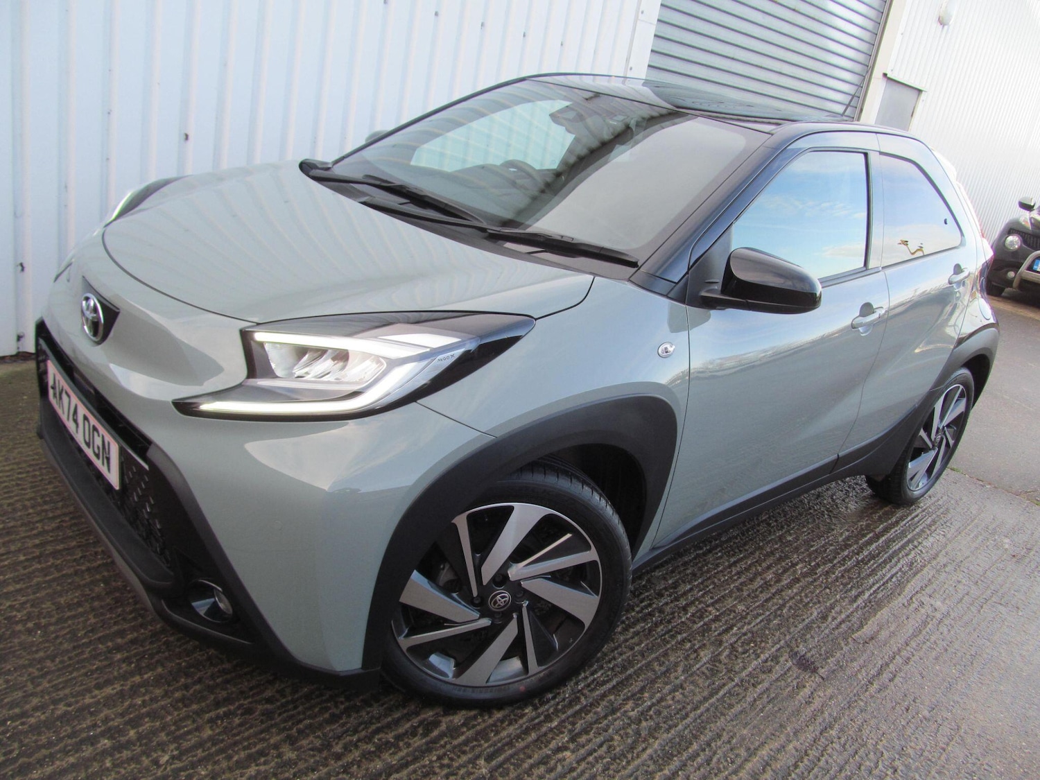 Used Toyota Aygo X 2024 for sale - 76998932: Photo 3