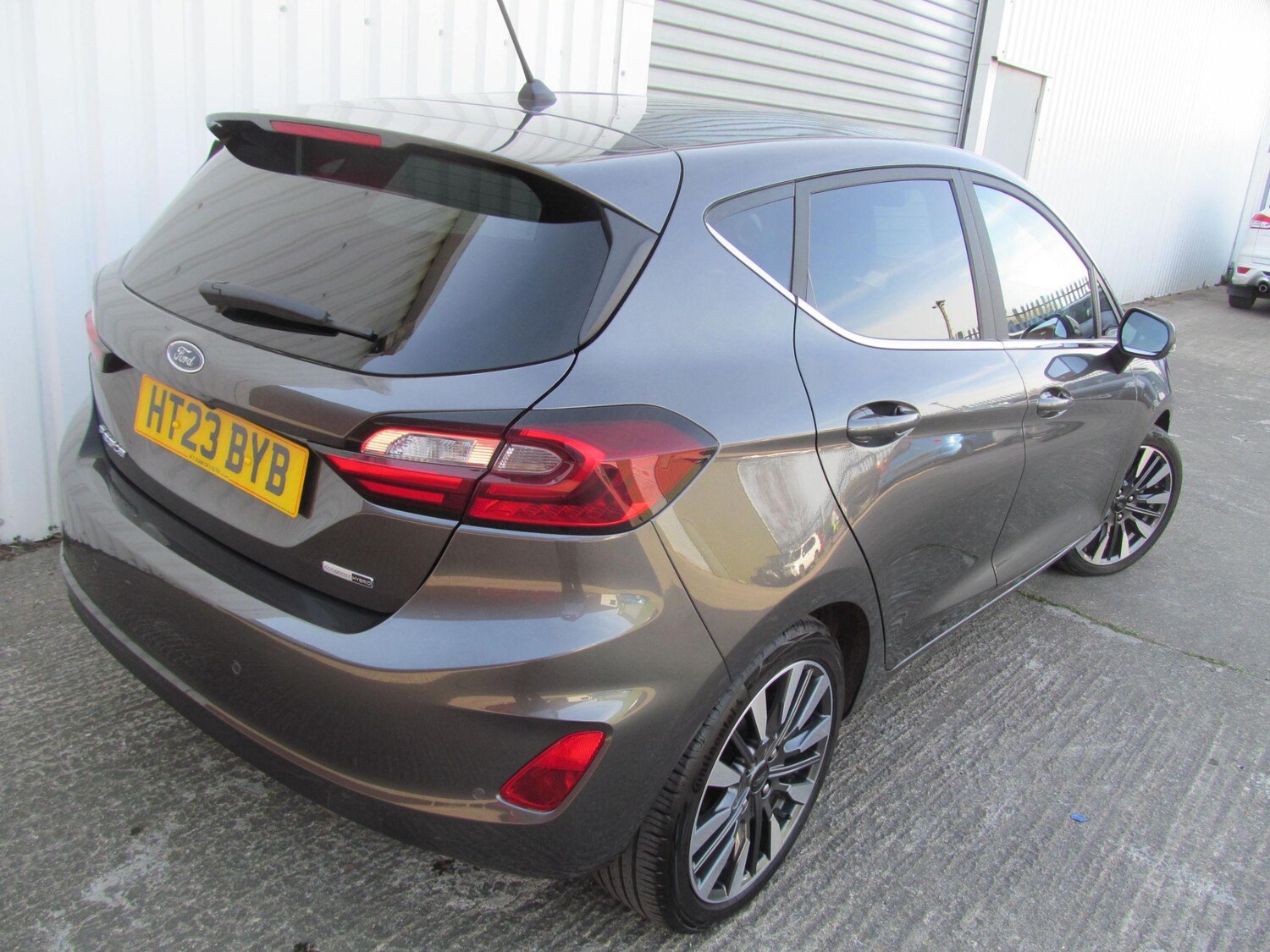 Vehicle 21