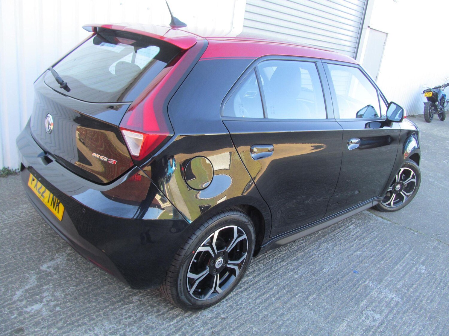 Vehicle 21
