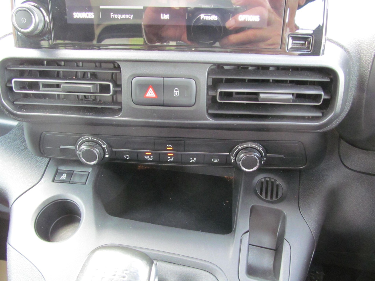 Used Vauxhall Combo Life 2019 for sale - 76071633: Photo 18