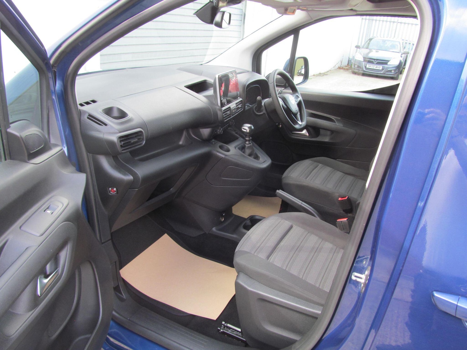 Used Vauxhall Combo Life 2019 for sale - 76071633: Photo 21