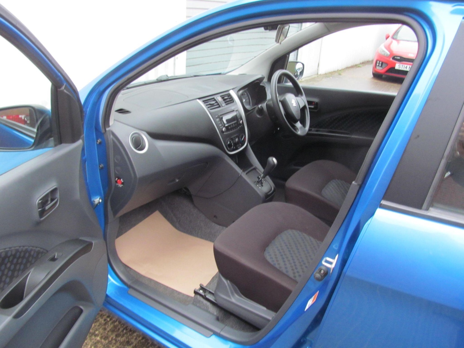 Used Suzuki Celerio 2015 for sale - 76975930: Photo 12