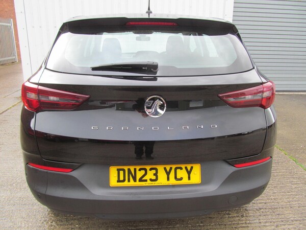Used Vauxhall Grandland 2023 for sale - 76283416: Photo 3