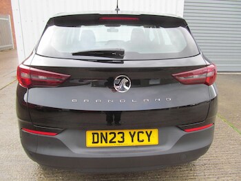 Used Vauxhall Grandland 2023 for sale - 76283416: Photo 3