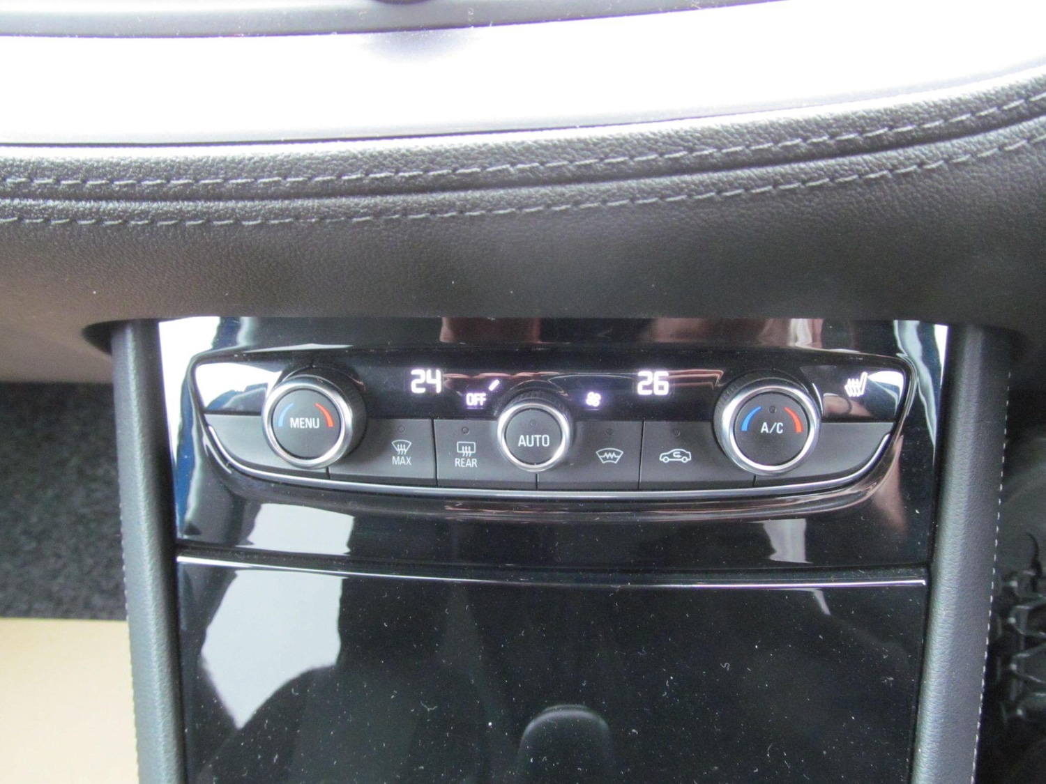 Used Vauxhall Grandland X for sale - 76282712: Photo 25