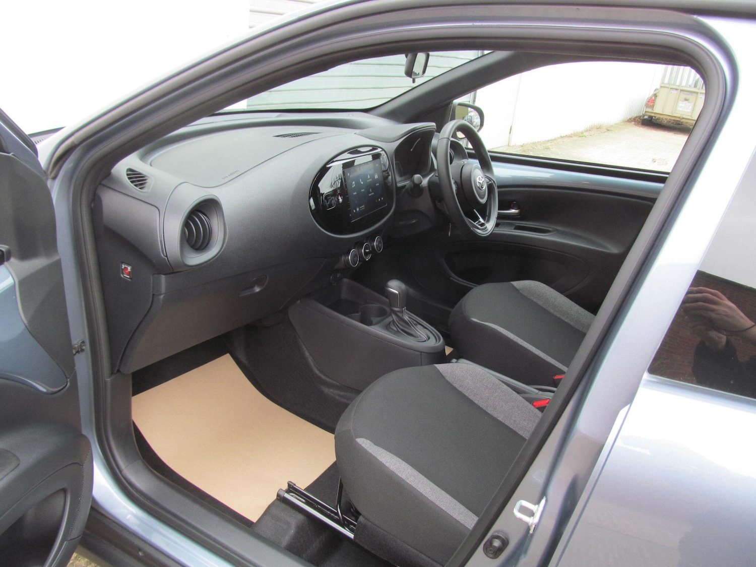 Used Toyota Aygo X 2025 for sale - 77793852: Photo 12