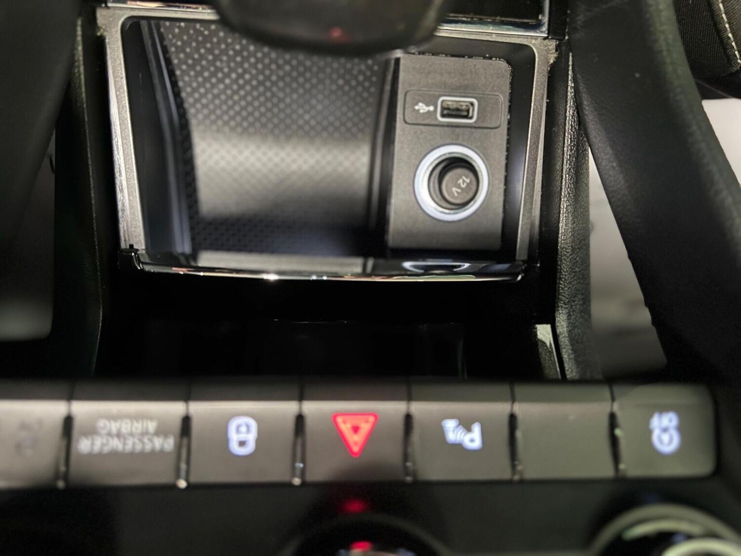 Used Skoda Karoq 2019 for sale - 77802071: Photo 32