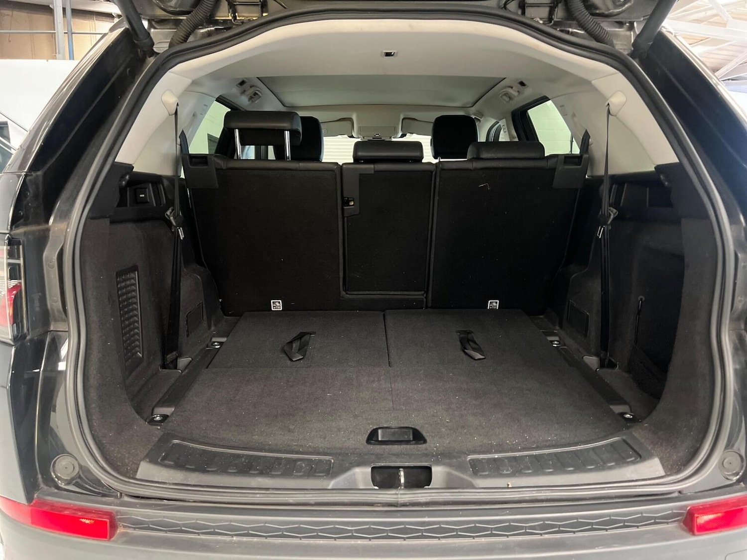 Used Land Rover Discovery Sport 2019 for sale - 77802065: Photo 44