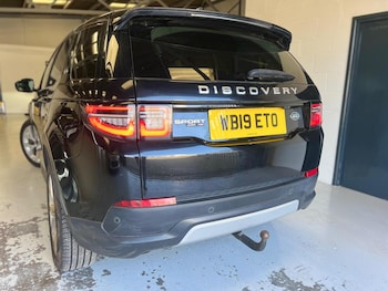 Used Land Rover Discovery Sport 2019 for sale - 77802065: Photo
