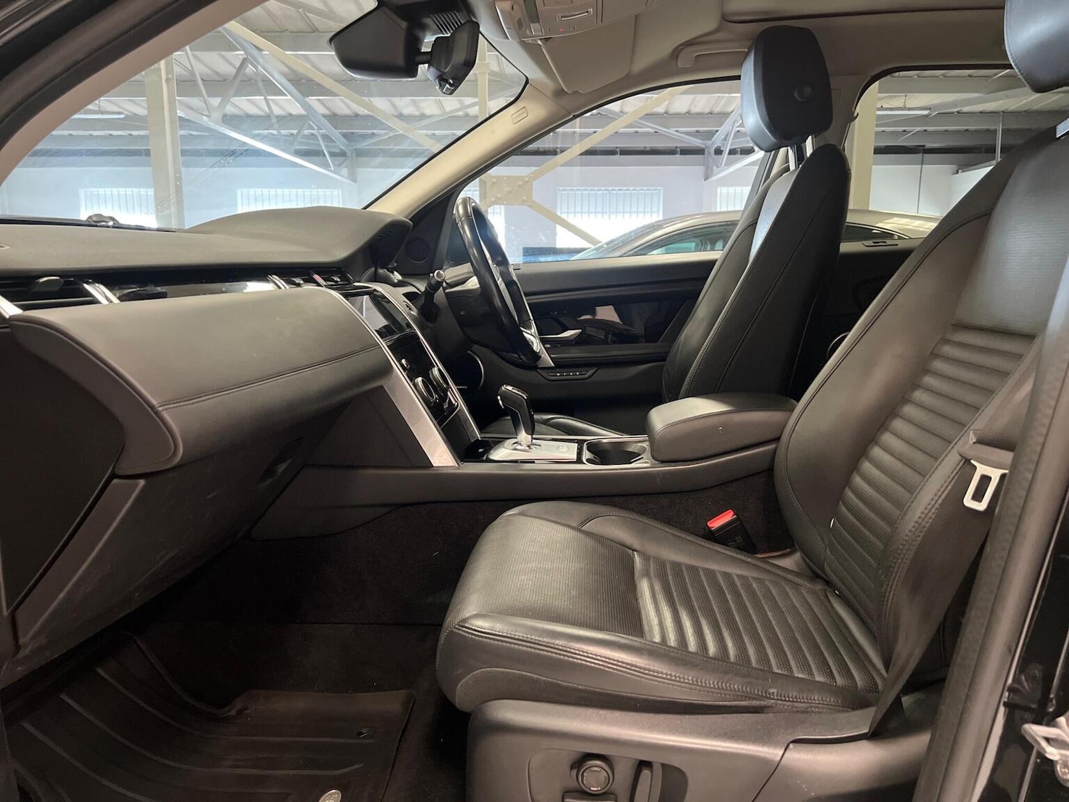 Used Land Rover Discovery Sport 2019 for sale - 77802065: Photo 50