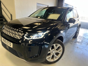 Used Land Rover Discovery Sport 2019 for sale - 78553216: Photo