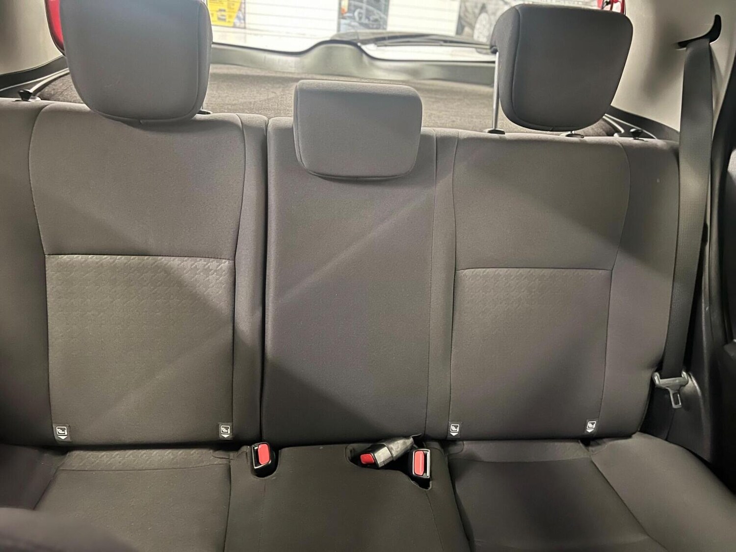 Used Toyota Yaris 2018 for sale - 77802064: Photo 18