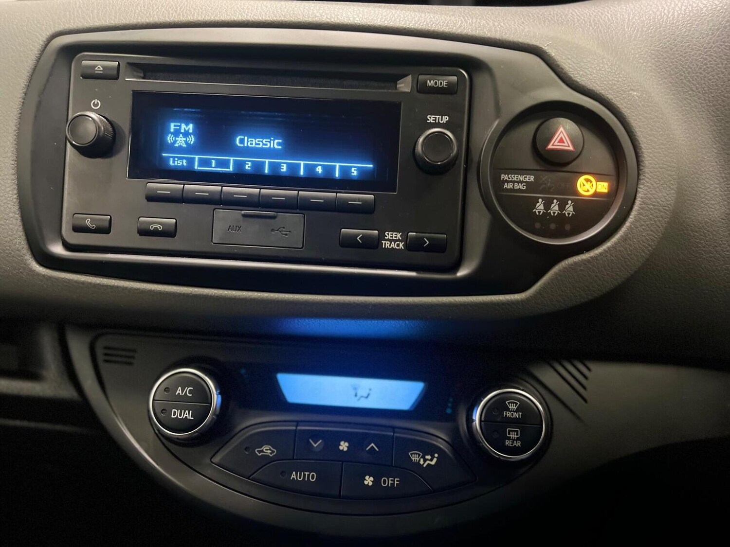 Used Toyota Yaris 2018 for sale - 77802064: Photo 25