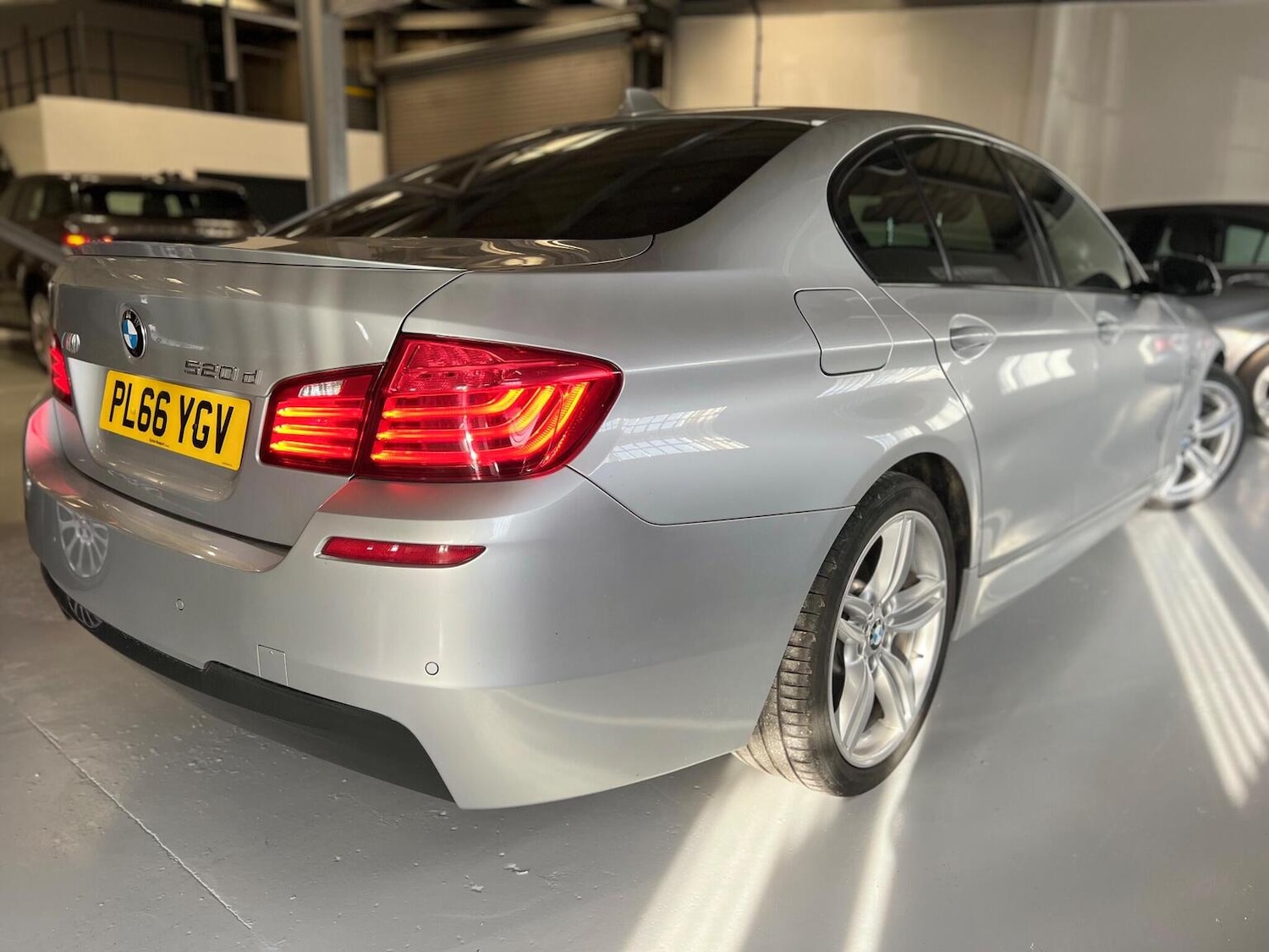 Used BMW 5 Series 2016 for sale - 77802061: Photo 38