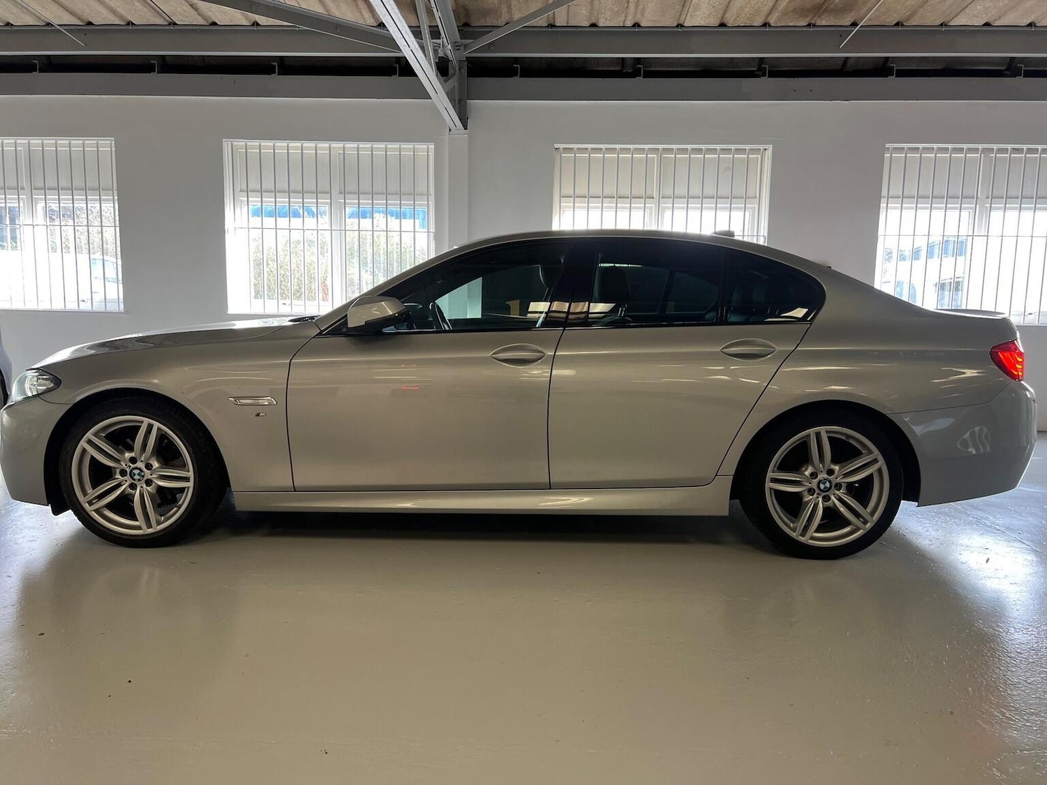 Used BMW 5 Series 2016 for sale - 77802061: Photo 7