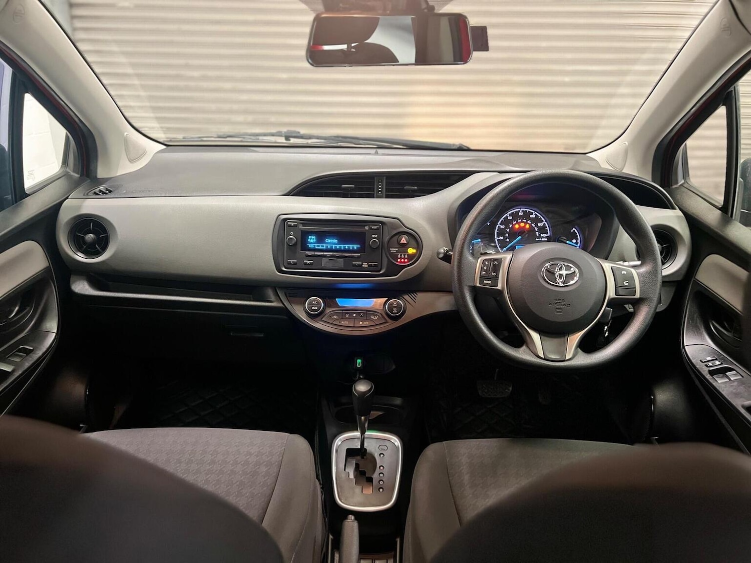 Used Toyota Yaris 2018 for sale - 77937968: Photo 16