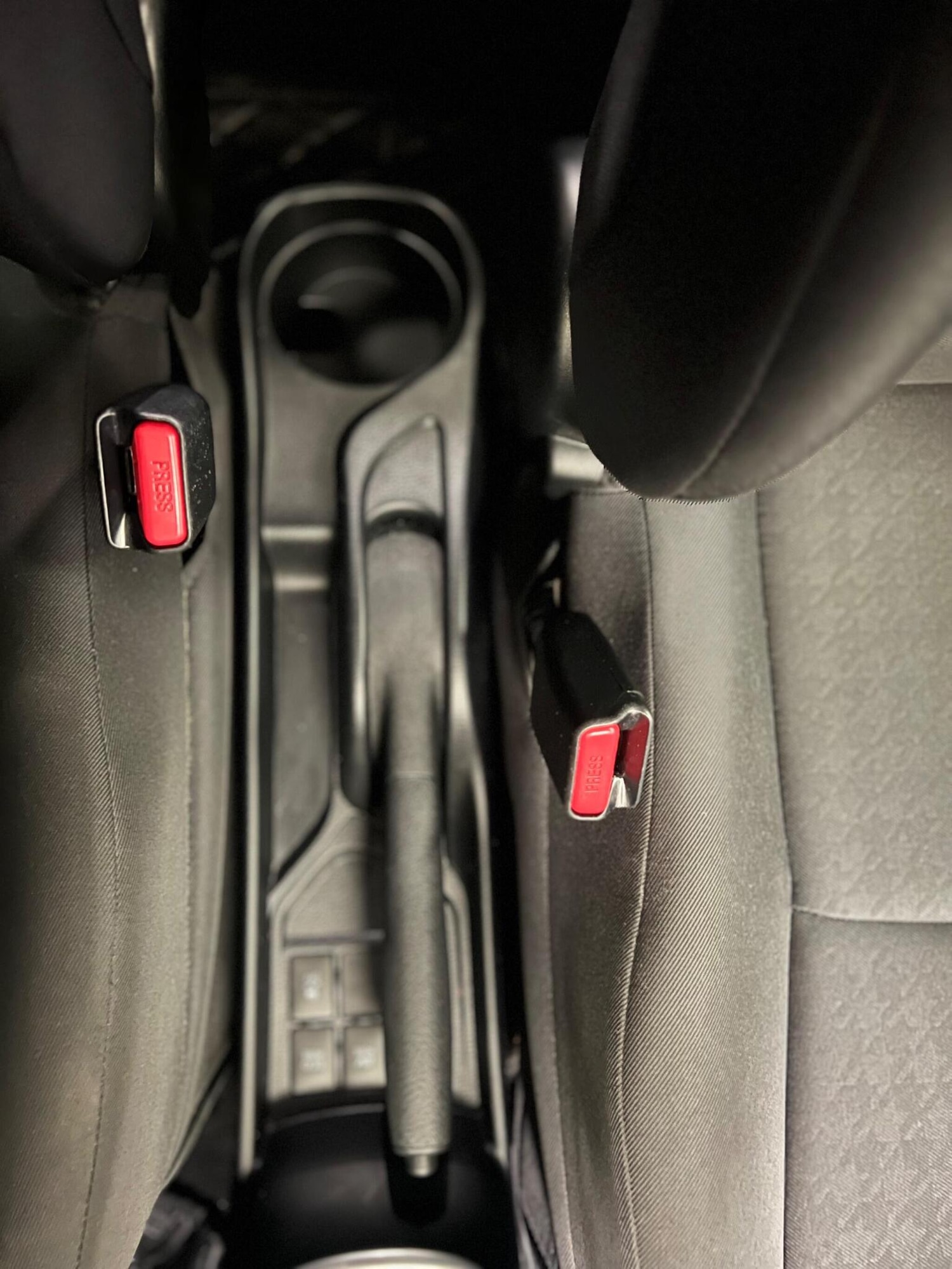 Used Toyota Yaris 2018 for sale - 77937968: Photo 33