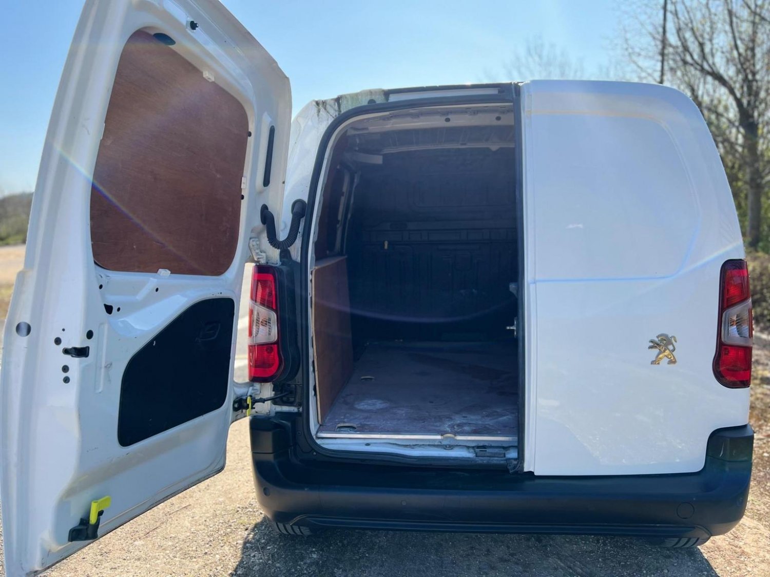 Used Peugeot Partner 2021 for sale - 78011329: Photo 41