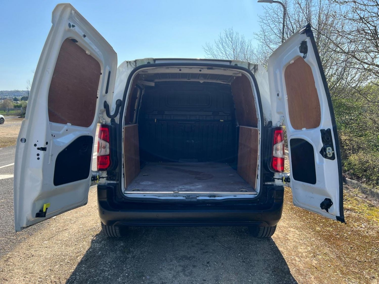 Used Peugeot Partner 2021 for sale - 78011329: Photo 42