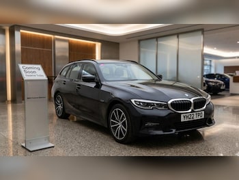 Used BMW 3 Series 2022 for sale - 78553428: Photo