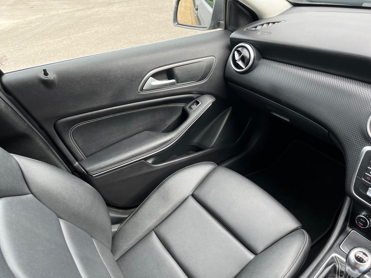 Used Mercedes-Benz A-Class 2017 for sale - 77802059: Photo 60