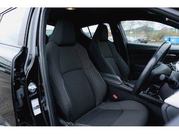 Used Toyota C-HR 2021 for sale - 78408254: Photo