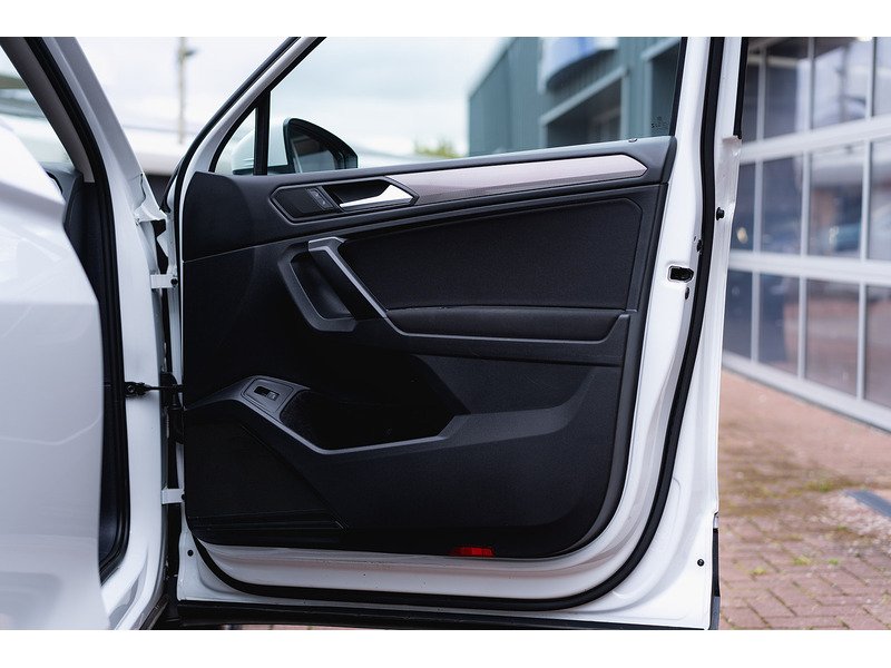 Used Volkswagen Tiguan Allspace 2024 for sale - 77685023: Photo 20