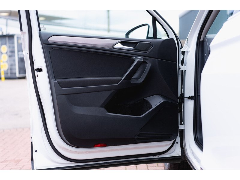 Used Volkswagen Tiguan Allspace 2024 for sale - 77685023: Photo 25