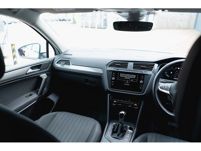 Used Volkswagen Tiguan Allspace 2024 for sale - 77685023: Photo 31