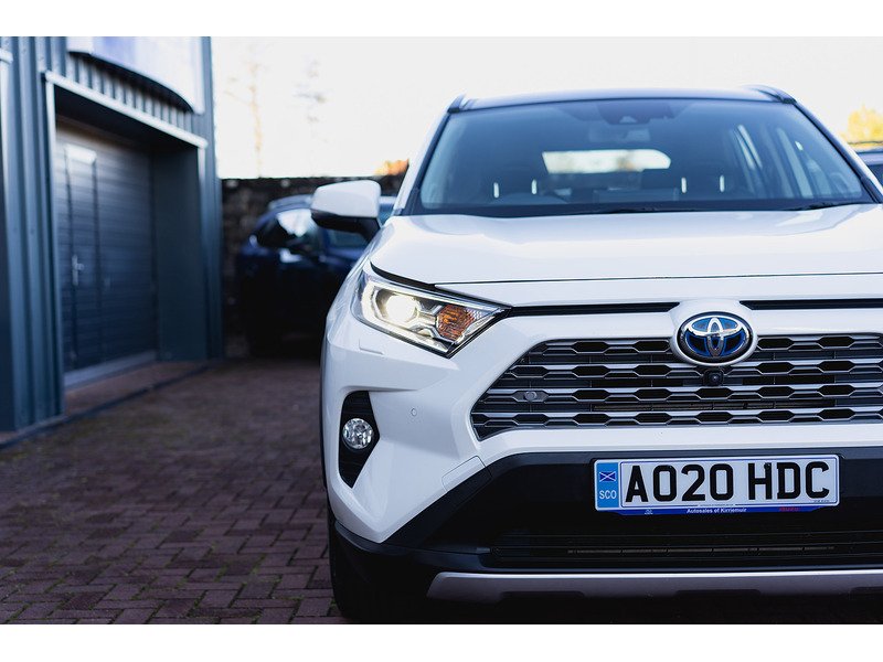 Used Toyota RAV4 2020 for sale - 77685005: Photo 11