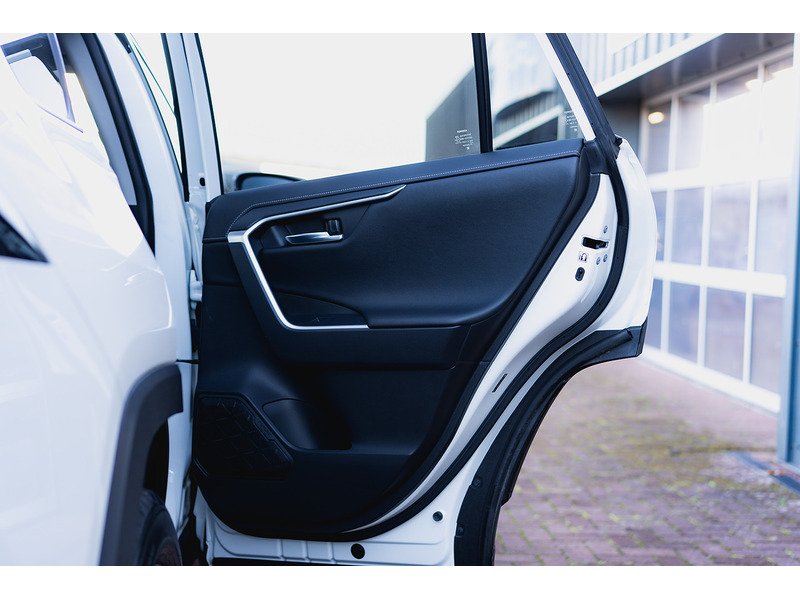 Used Toyota RAV4 2020 for sale - 77685005: Photo 18