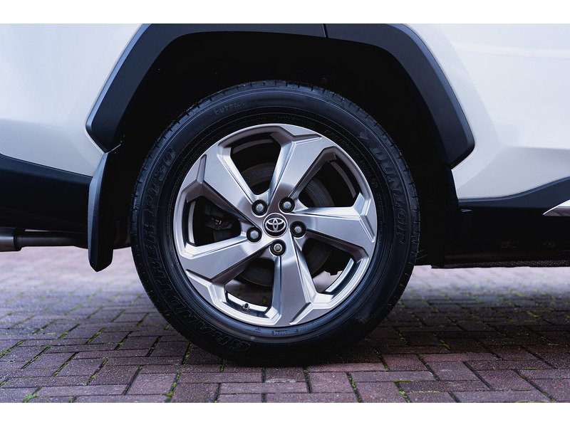 Used Toyota RAV4 2020 for sale - 77685005: Photo 24